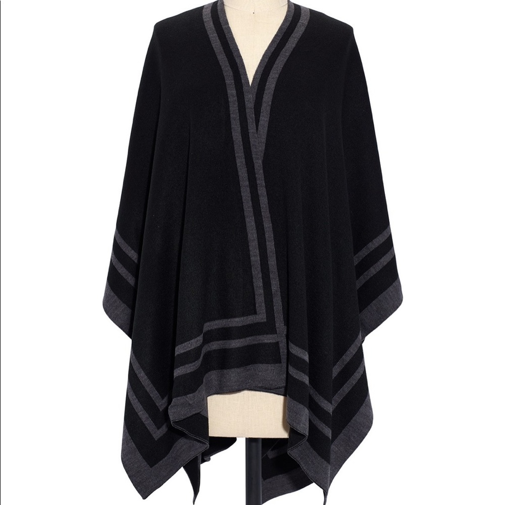 NWOT • Striped Knit Ruana • One Size
